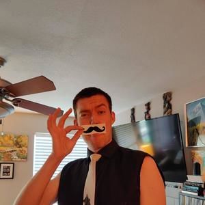 Meet your Posher, Chris